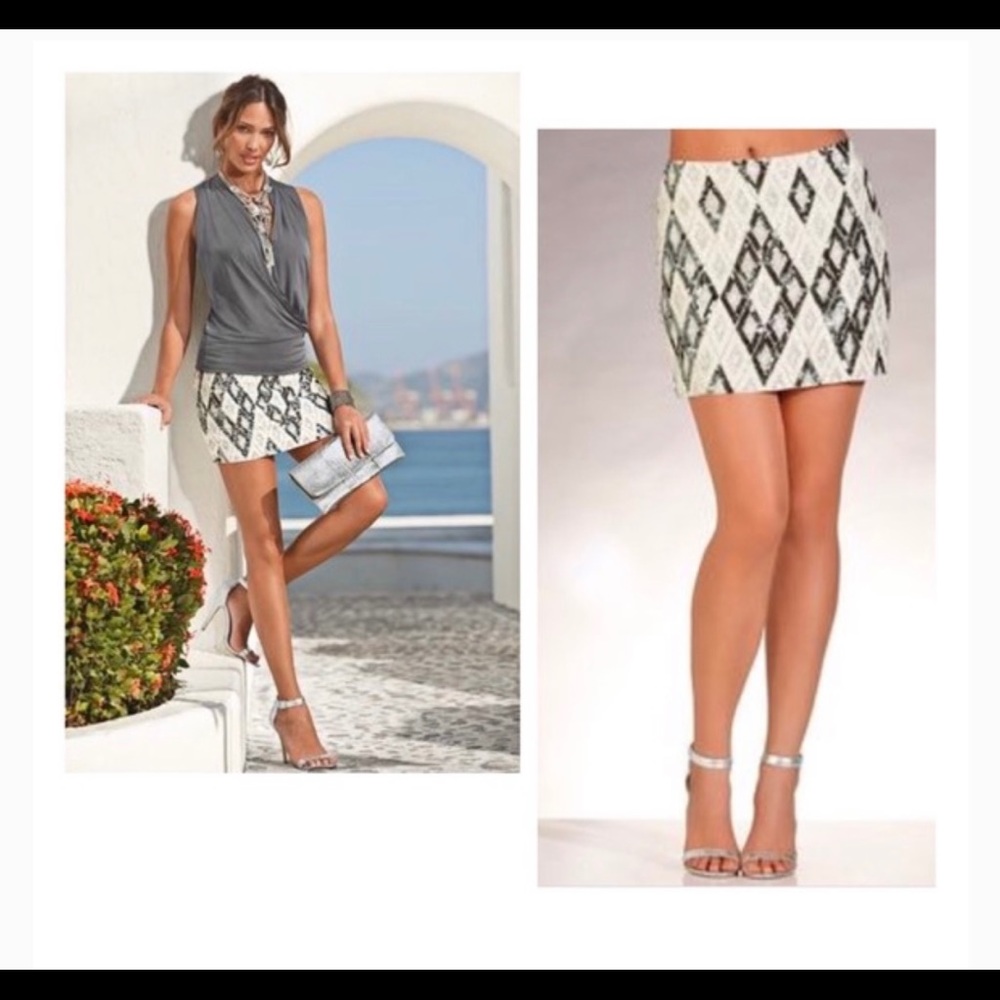 Boston Proper Diamond Sequin Mini Skirt